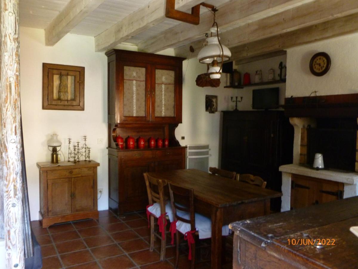 Maison De Village Saint-Paul-des-Fonts Eksteriør bilde
